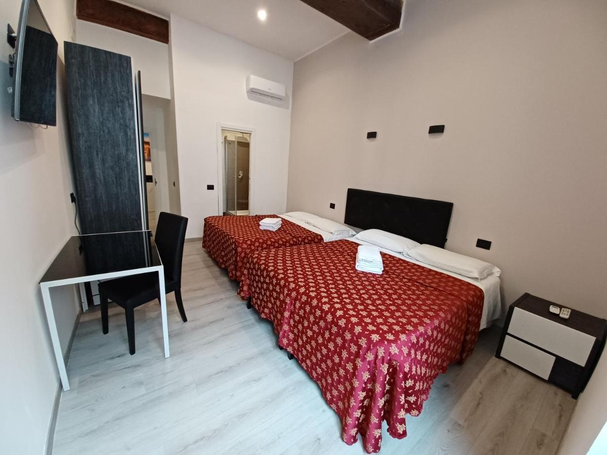 Mimosa Pantheon Hotel